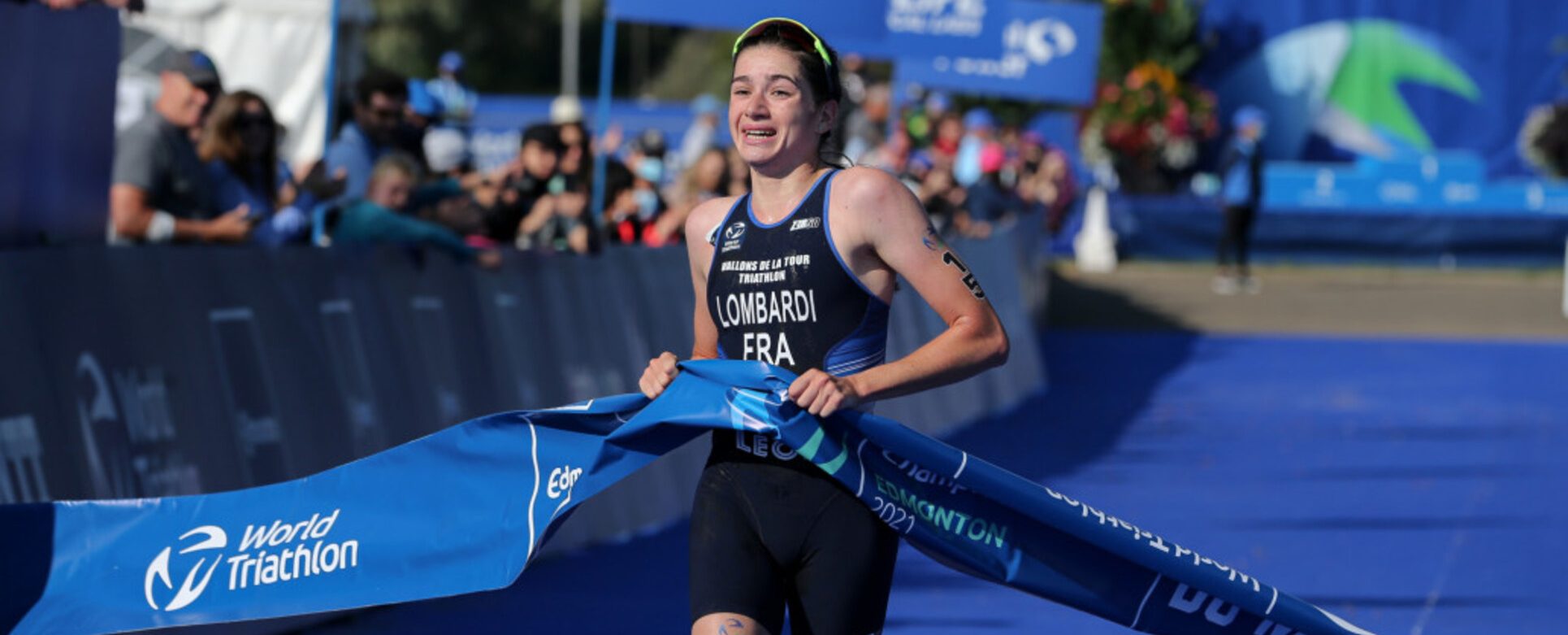 Triathlon : Emma Lombardi est championne du monde U23, Léonie Périault 2e