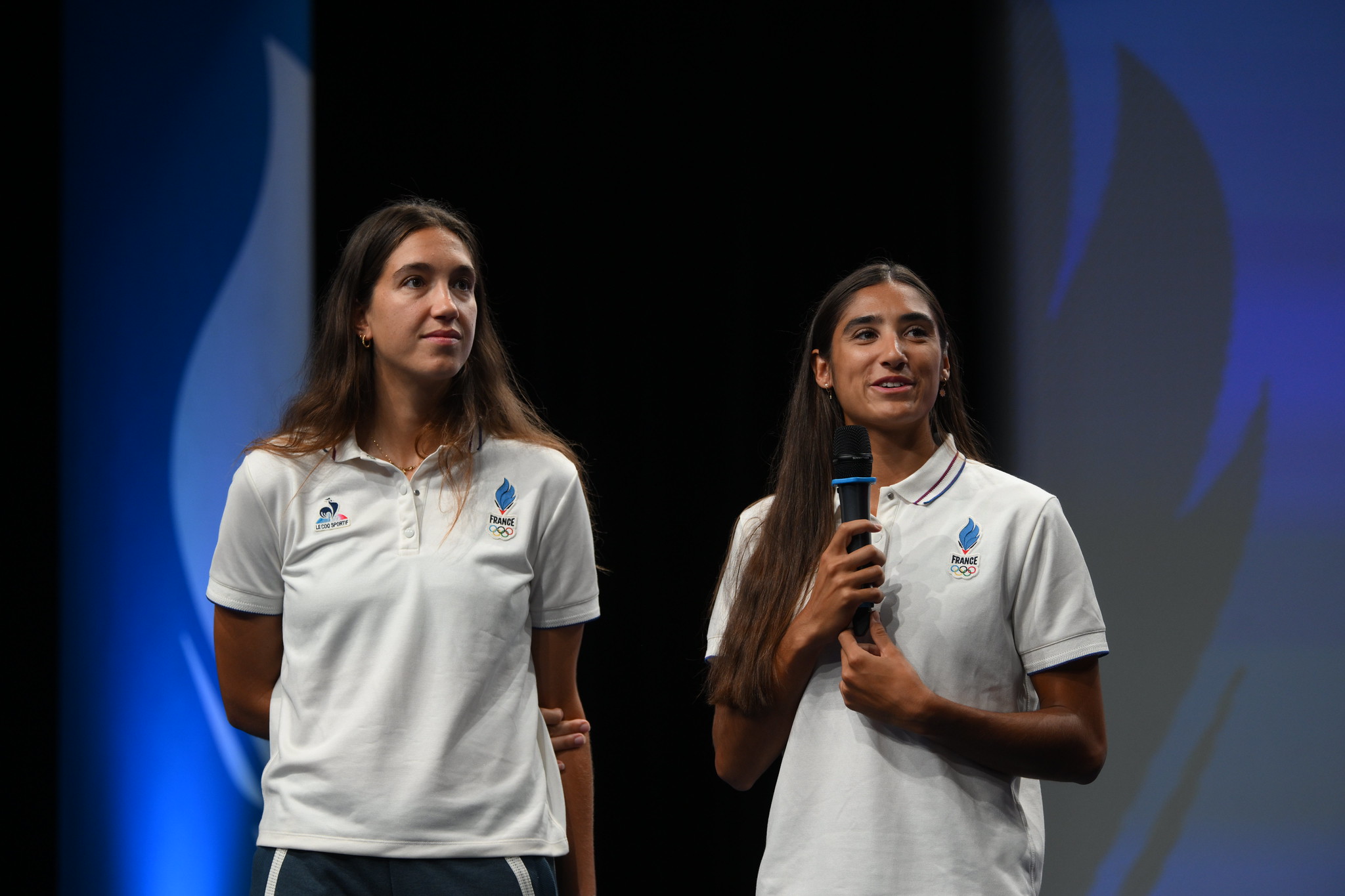 Aline Chamereau et Clémence Vieira lors de la conférence de presse de début de Jeux olympiques de Paris 2024 @CNOSF/KMSP