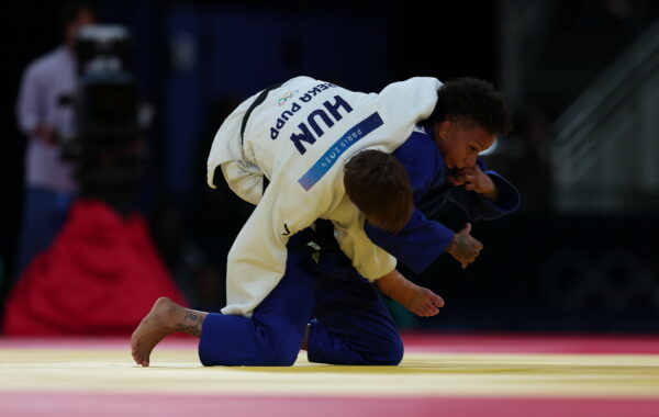 Amandine Buchard a battu la hongroise pour la médaille de bronze lors en judo (-52kg) des Jeux olympiques de Paris 2024. Crédit : CNOSF / KMSP