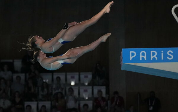 Jade Gilet et Emily Hallifax ont terminé huitième de la finale de plongeon de haut vol. @CNOSF/KMSP