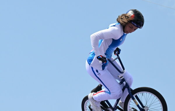 Laury Perez termine neucième de la finale de BMX freestyle des JO de Paris 2024. @CNOSF/KMSP