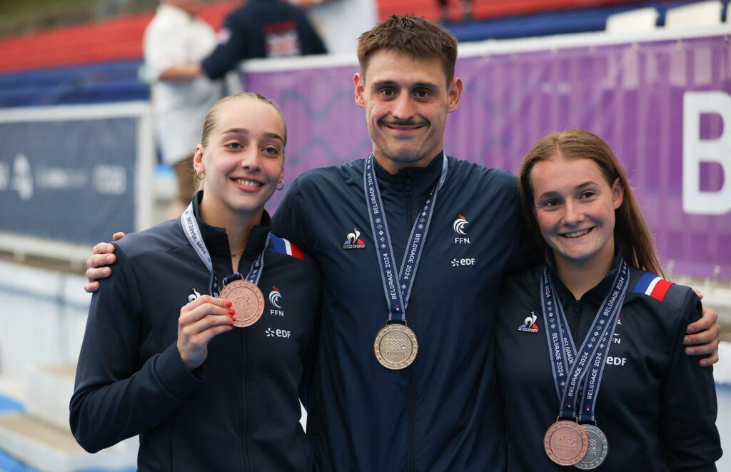 22.06.2024 Belgrade(Serbia) European Aquatics Championship diving men's 3m Springboard/Women's Synchronised 10m Platform France medalists Gwendal Bisch(C) gold medal between Jade GILLET (L),Emily Hallifax(R) bronze medal Foto:Aleksandar Djorovic