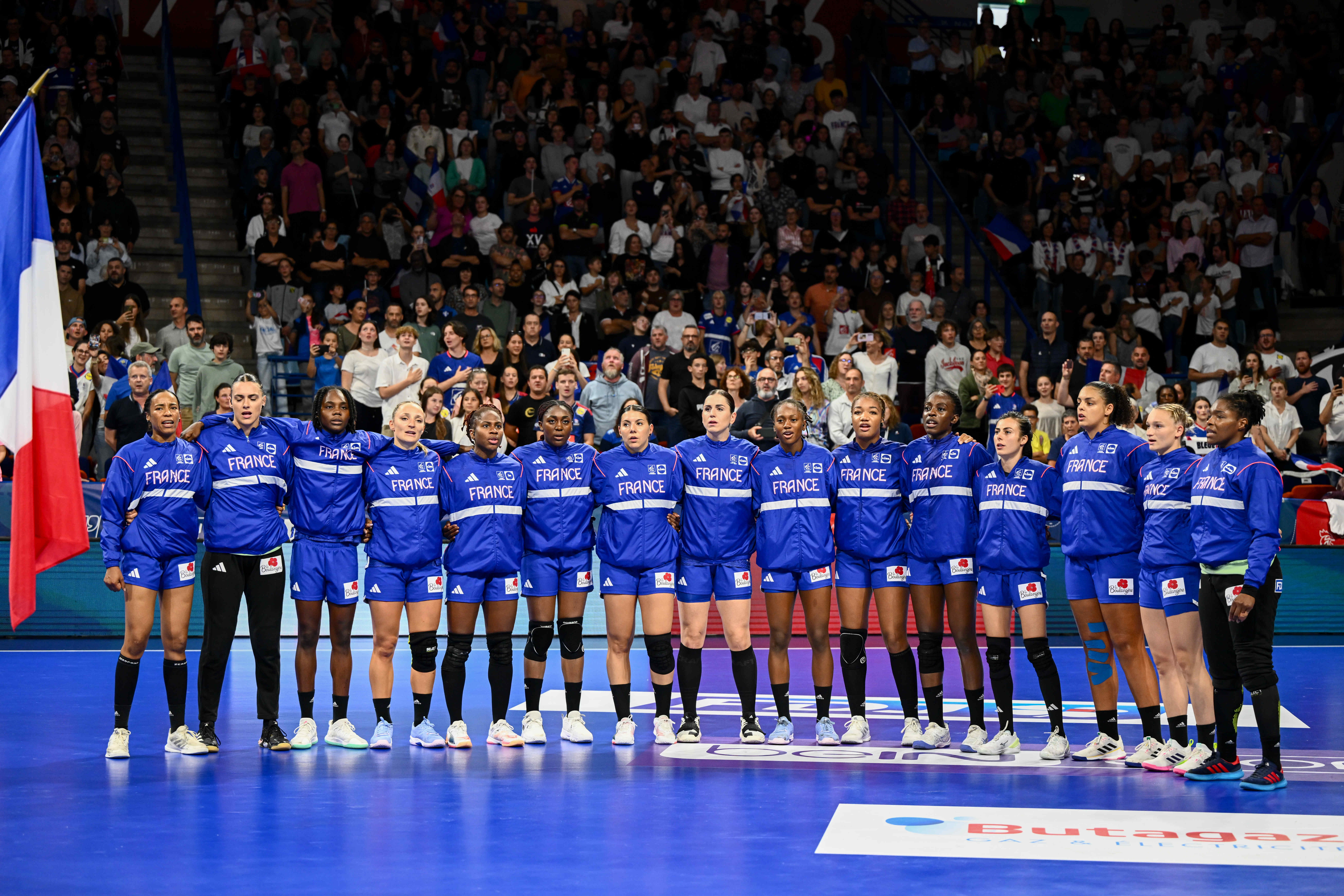 Team of France during the International Women's Friendly match between France and Norway at Palais des Sports de Pau on July 6, 2024 in Pau, France. (Photo by Loic Cousin/Icon Sport) - Photo by Icon Sport