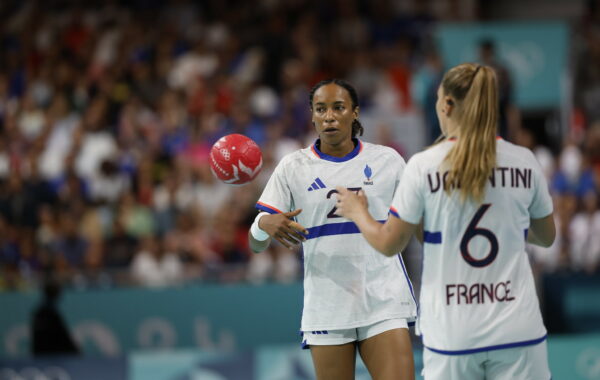 Estelle Nze-Minko - handball - Jeux olympiques - équipe de France