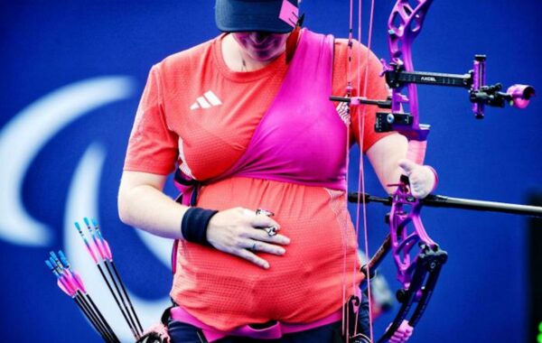 Jodie Grinham para tir à l'arc Paris 2024 @IPC / Alexandre Battibugli